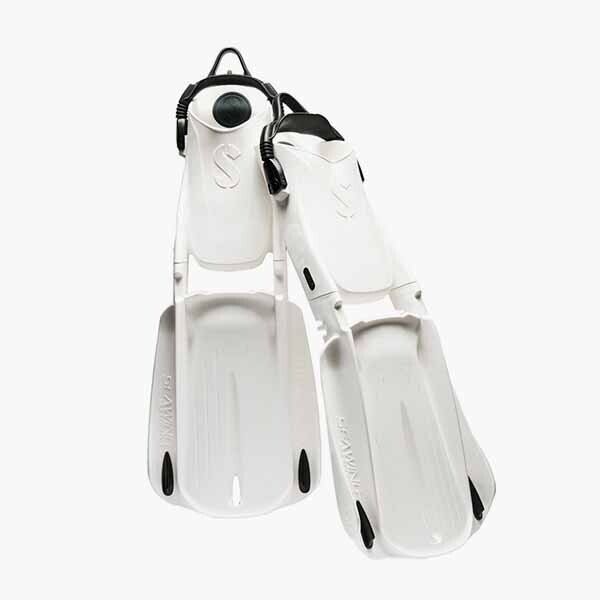 퐁당닷컴,씨윙 슈퍼노바, SEAWING SUPERNOVA,SCUBAPRO의 2022 씨윙 슈퍼노바는 강력한 SCUBAPRO 핀의 차세대를 나타냅니다.,스쿠버프로,스쿠버 > 오리발 > 스프링 스트랩형